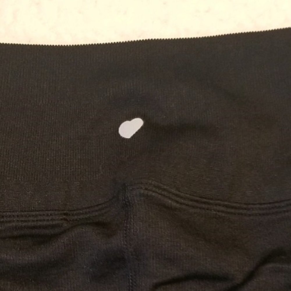 π2 for $75π₯³ PINK x SPIRITUAL GANGSTER LOVED SHORTS - Picture 6 of 11